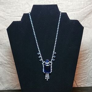 Vintage Art Deco Blue & Light Blue Glass Rhinestone Necklace